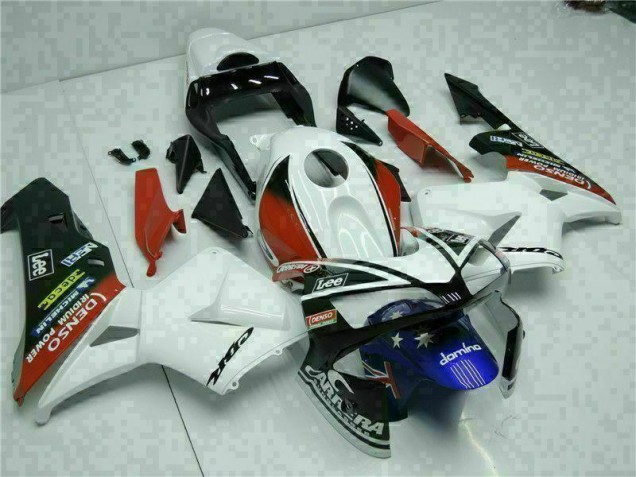 Cheap 2003-2004 White Blue Honda CBR600RR Motorcylce Fairings UK Cheap 2003-2004 White Blue Honda CBR600RR Motorcylce Fairings UK