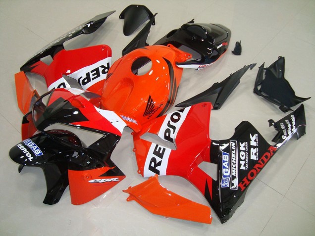 Cheap 2005-2006 Repsol Honda CBR600RR Motorbike Fairing Kits UK Cheap 2005-2006 Repsol Honda CBR600RR Motorbike Fairing Kits UK