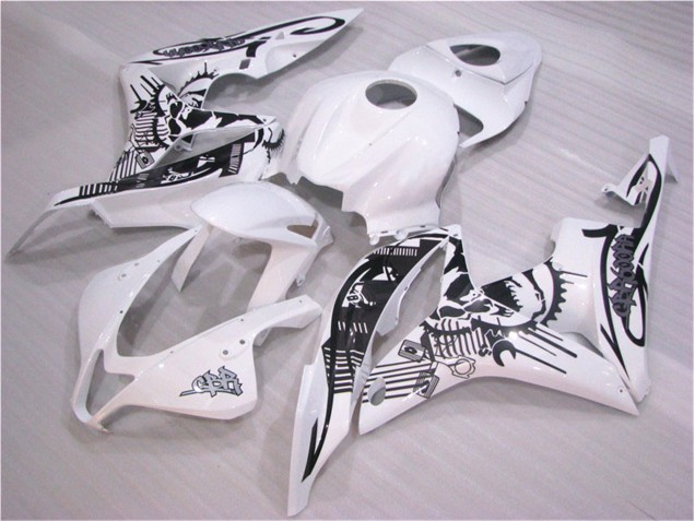 Cheap 2007-2008 Black White Honda CBR600RR Replacement Motorcycle Fairings UK Cheap 2007-2008 Black White Honda CBR600RR Replacement Motorcycle Fairings UK