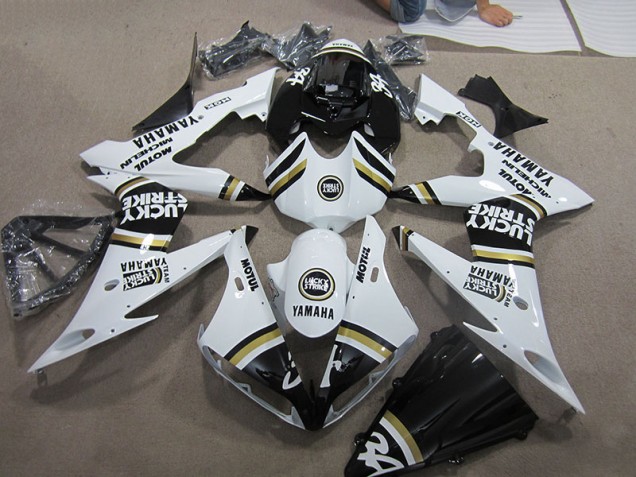 Cheap 2004-2006 Black White Lucky Strike Yamaha YZF R1 Motorcyle Fairings UK Cheap 2004-2006 Black White Lucky Strike Yamaha YZF R1 Motorcyle Fairings UK